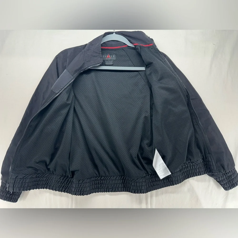 Jordan Track Jacket Black Youth‎ Medium 10-12 year Red Jump Man Full Zip